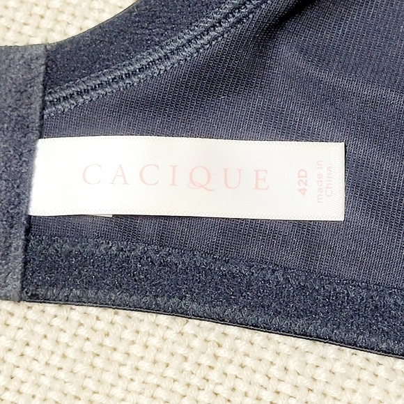 NWOT Cacique Black Smooth Boost Plunge (42D) - Picture 6 of 7